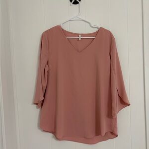 Taohuadao Pink V-Neck Women's Top